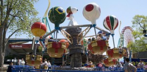 worlds-of-fun_planet-snoopy_710
